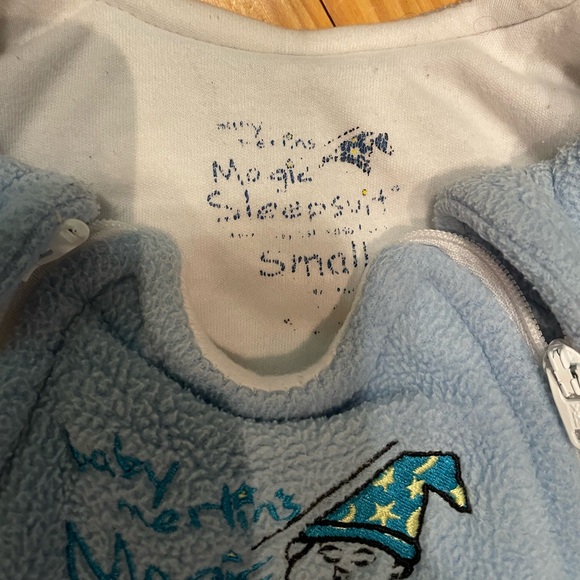 Merlin’s magic sleep suits - Picture 3 of 4